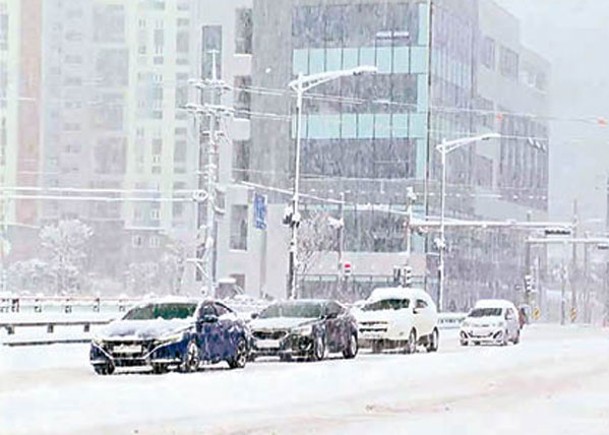 南韓西部地區迎來暴雪。