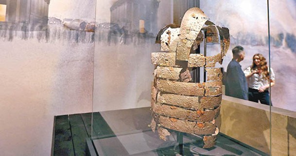 大英博物館展出經典羅馬分段盔甲相對完整。（Getty Images圖片）