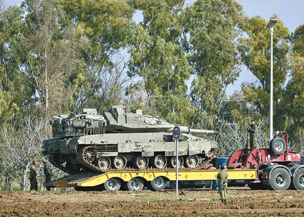 美國向以色列提供軍事援助；圖為以軍主戰坦克。（Getty Images圖片）
