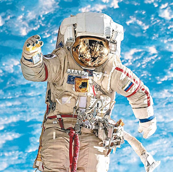 科諾年科多次前往國際太空站執行任務。