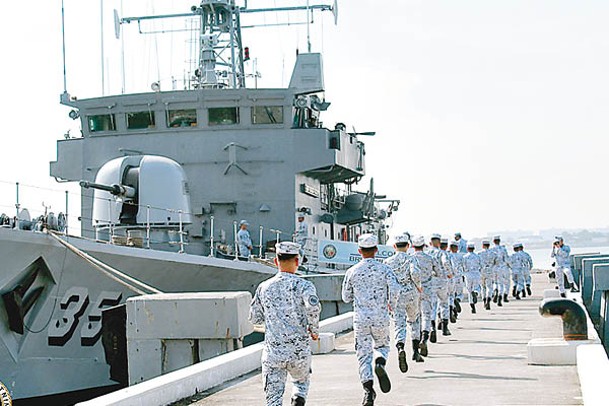 哈辛托號護衞艦部署巴拉望島。