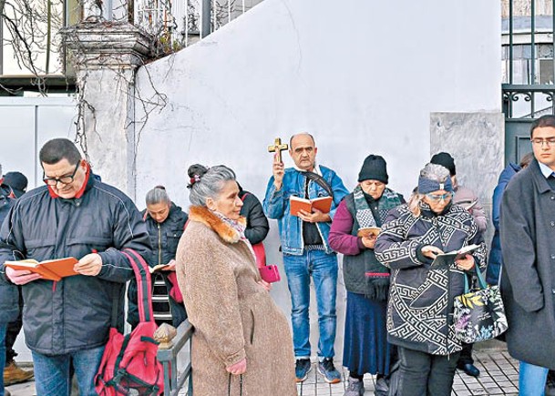 希臘東正教信徒集會反對同性婚姻合法化。（Getty Imagea）