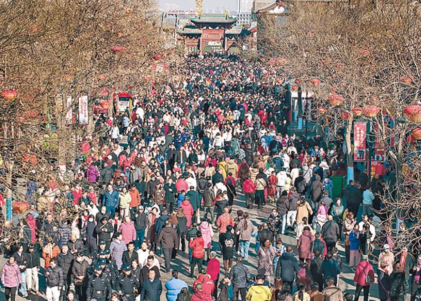 內地旅遊過年潮流  日均消費廣東居首