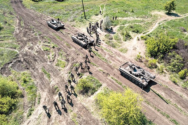 專家呼籲烏克蘭改善軍隊動員和招募，否則失去更多領土。