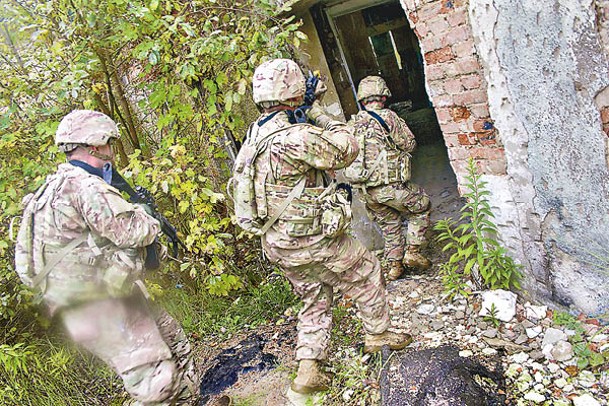 美國在俄烏全面戰爭爆發前，2017年派遣士兵在烏克蘭訓練。