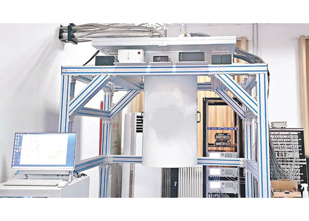 科大國盾量子計算機用稀釋製冷機（圖）交付客戶使用。