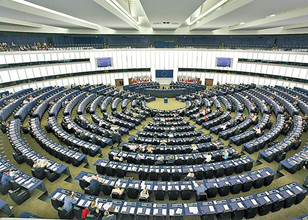 歐洲議會通過2023年度歐盟外交與安全政策報告，在香港、新疆、南海等問題上指摘中國。