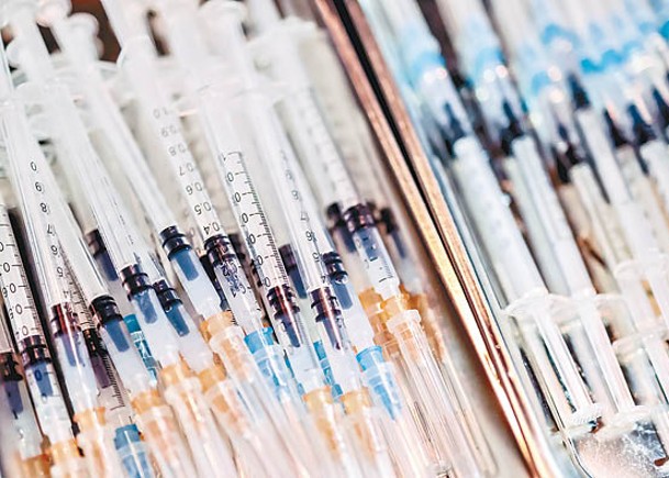 德國曾推動民眾接種新冠疫苗。（Getty Images圖片）