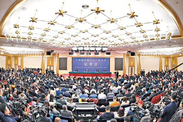 王毅在記者會上被問及台灣選舉等問題。
