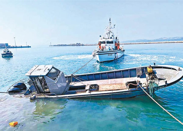 大陸漁船上月在金門海域翻覆造成兩死。