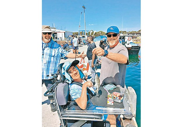 每周一會辦殘疾釣魚團  交友擴生活圈