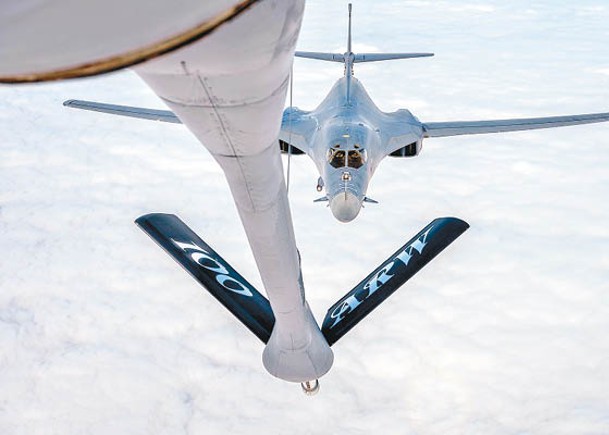 美4轟炸機飛越俄「後花園」