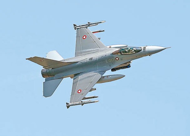 丹麥向阿根廷出售F16戰機。