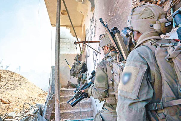 以色列士兵繼續在加薩地帶作戰。
