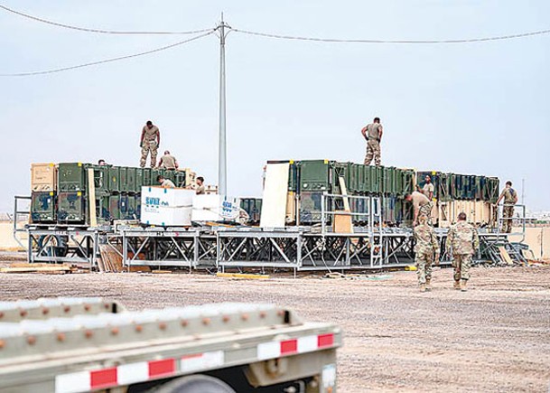 美國陸軍在中東地區部署愛國者防空系統。