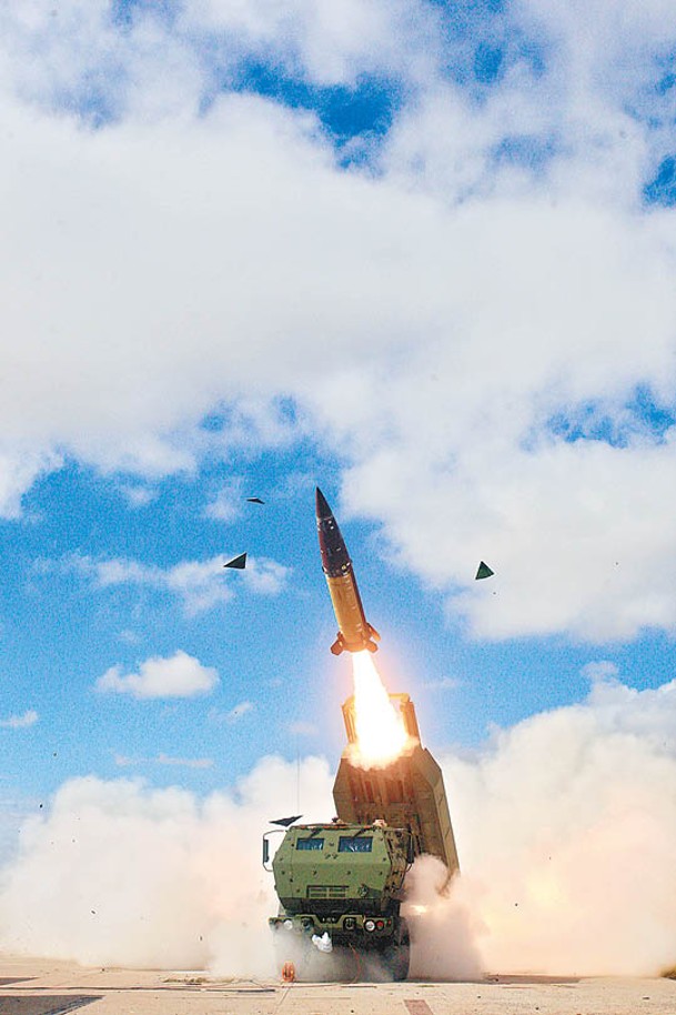 烏克蘭將獲得遠程陸軍戰術導彈系統。