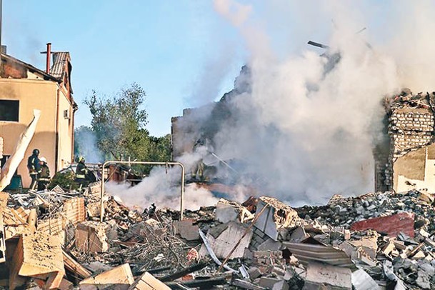 哈爾科夫州有建築物被摧毀。