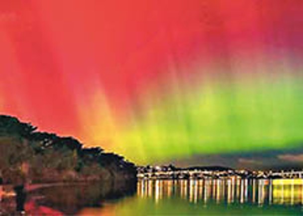 極光出現在澳洲塔斯馬尼亞上空。