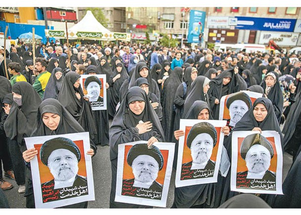 伊朗民眾上街悼念萊希。