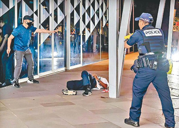 馬來西亞襲警案2死  黃循財籲防恐怖主義