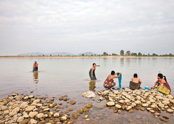 環保人士憂慮水壩或破壞伊洛瓦底江的生態。（Getty Images圖片）
