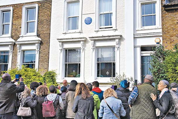 藍色牌匾計劃過去主要在英國倫敦實施。（Getty Images圖片）