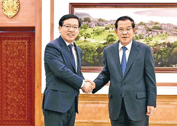 華駐柬使將離任  向前總理辭行