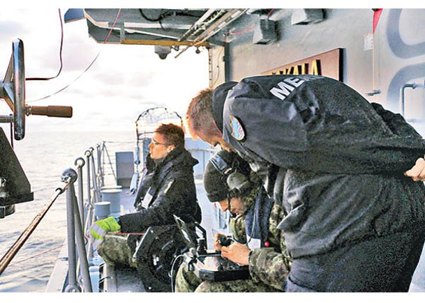 愛沙尼亞海軍調查海底電纜受損情況。