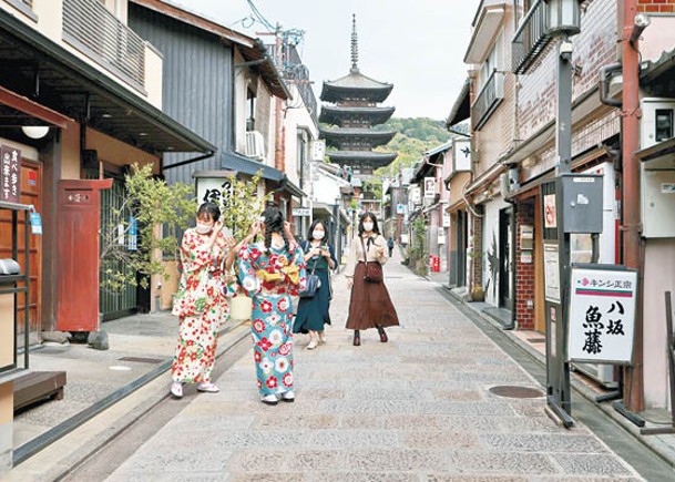 不少訪客會去京都旅遊。（Getty Images圖片）