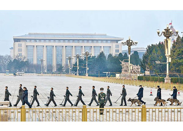 伯恩斯批評北京對美言行不一。（Getty Images圖片）
