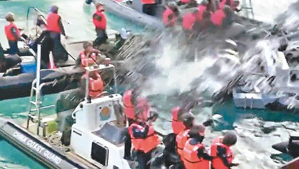 中國海警船與菲律賓船隻早前曾釀衝突。