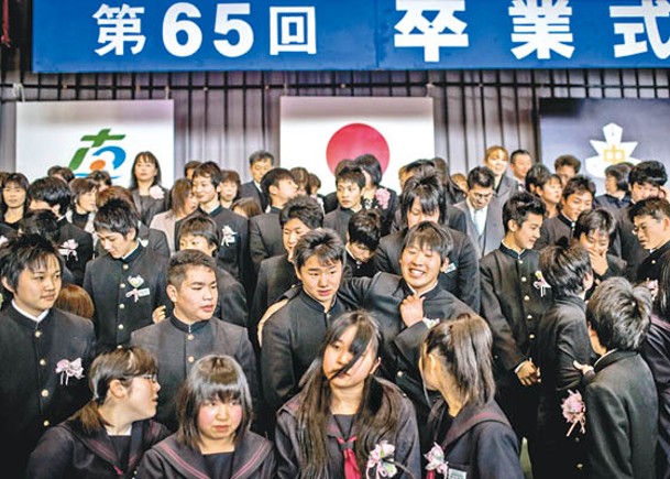調查結果顯示，日本高中生更注重與朋友面對面交流。<br>（Getty Images圖片）