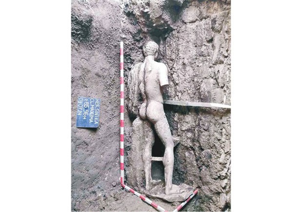 1600年歷史古羅馬雕像出土
