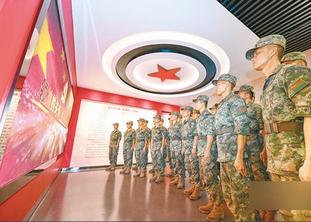 軍委要求持續增強軍人意識及自信。