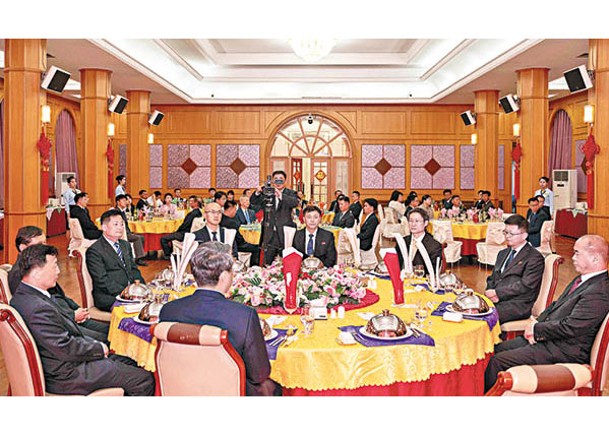 中朝舉行《友好合作互助條約》63周年紀念晚宴。