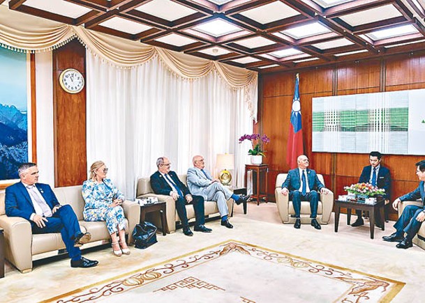 愛爾蘭參議員訪問台灣。