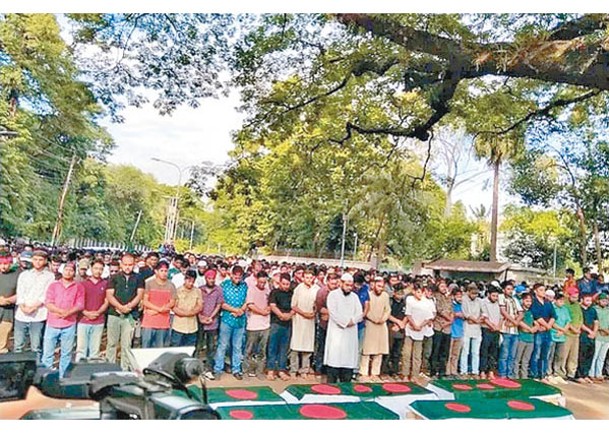 孟加拉反公務員配額示威  增至105人亡