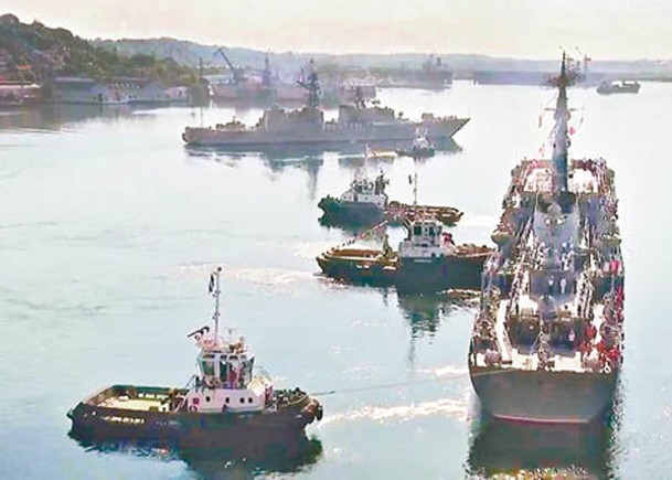 俄羅斯波羅的海艦隊一支編隊抵達哈瓦那港。