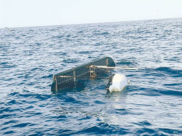 7月30日  早前又有台釣客發現類似無人水面載具。