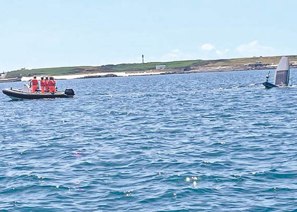 7月19日  台漁民在澎湖海域發現無人水面載具。