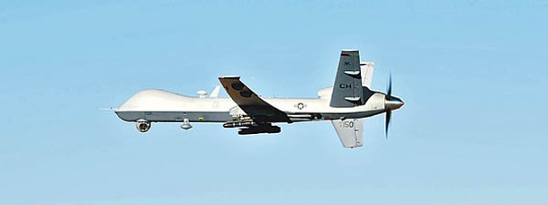 美國MQ9無人機可掛載導彈打擊地面目標。