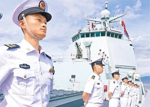 中國海軍艦艇編隊技術停靠金蘭港休整。