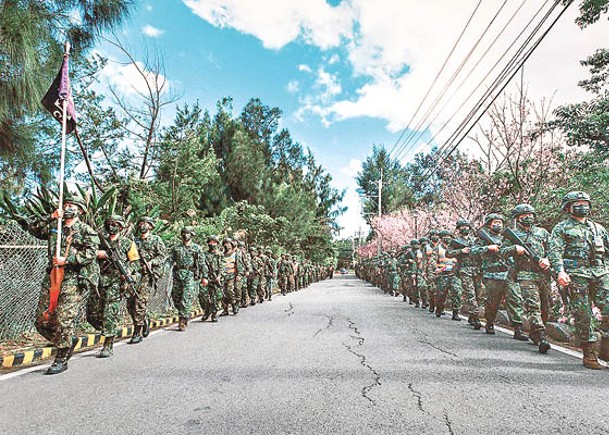 圖為台軍訓練情況。