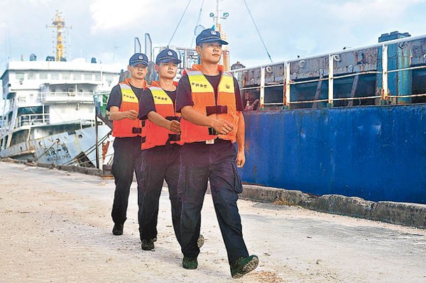 監控或會攝下海警碼頭狀況。（中新社圖片）