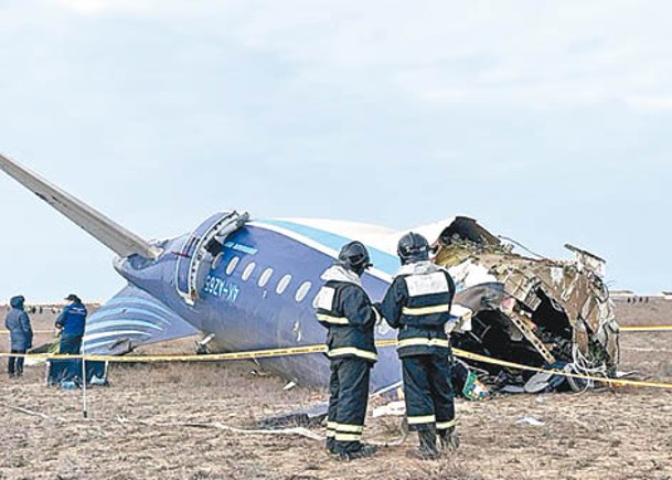 阿塞拜疆航空載67人赴俄客機  哈薩克墜毀逾30死