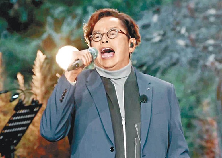 譚詠麟於節目中演唱《勿忘心安》，獲不少網友讚好打氣。
