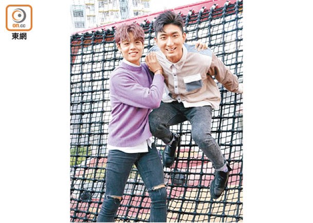 冼靖峰（左）與張馳豪有型有款，很難想像他們童年時的肥仔樣。