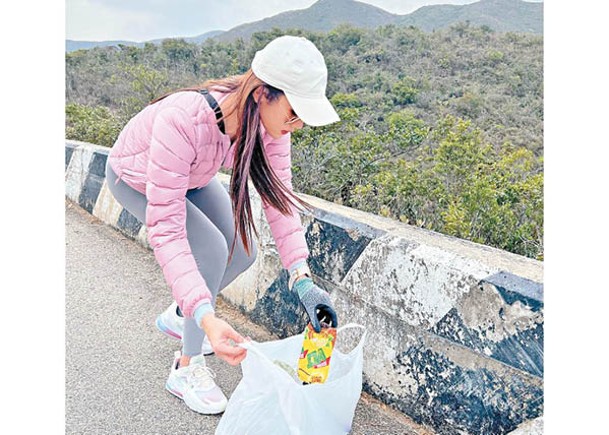 行山執垃圾  陳靜被封最美清道夫