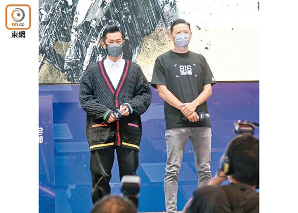 古天樂與導演吳炫輝出席活動，心情不俗。