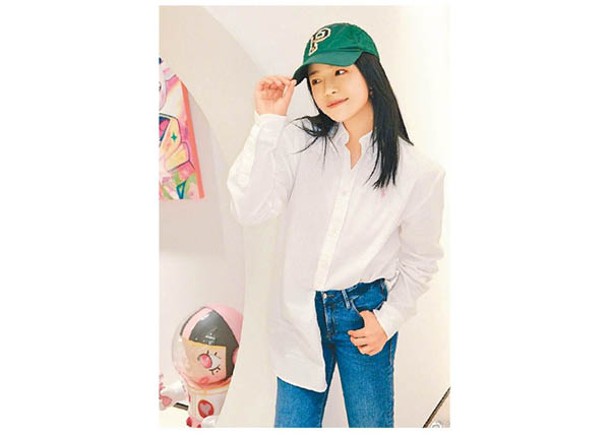 陳妍希分享戴綠帽照，網民即無限聯想。